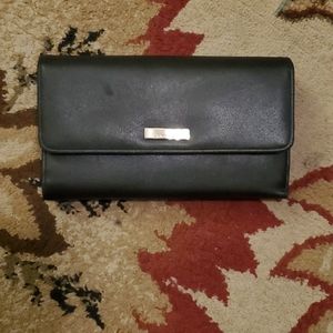 Nine West women's wallet pre-owned